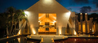 Royal Pool Villa Bali