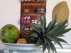 Breakfast, lunch, dinner served; international cuisine
