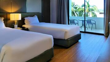 Superior Room, 2 Twin Beds, River View | Minibar, desk, blackout drapes, free WiFi