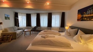 Chambre Double Supérieure | Salle de séjour