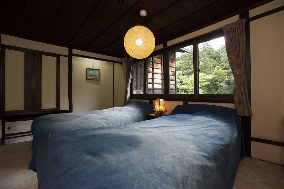 客房 (Japanese Western Style, Nenn) | 高档床上用品、迷你吧、客房内保险箱、办公桌