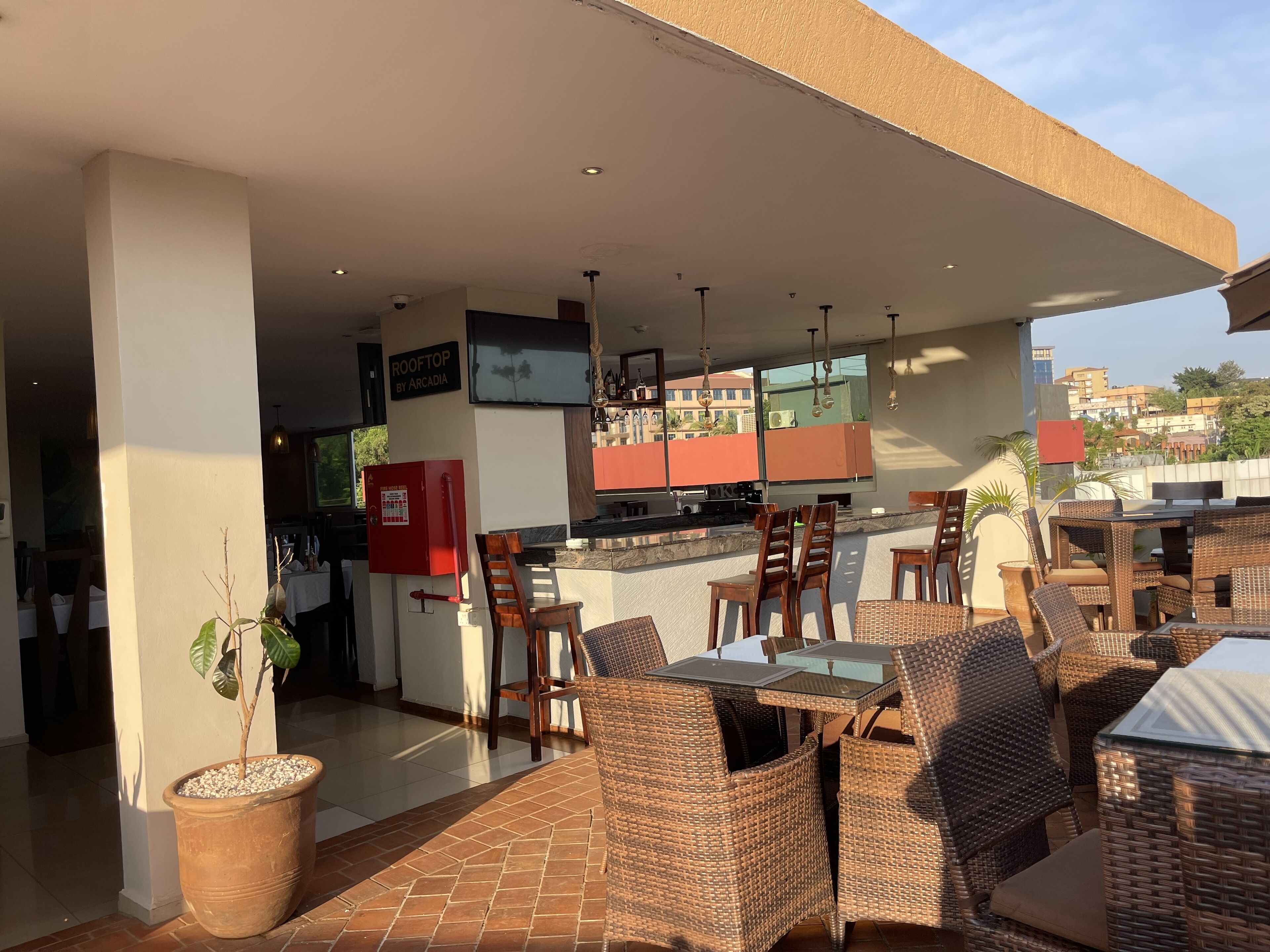 breakfast, lunch and dinner served