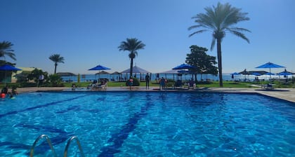 Flamingo Beach Hotel