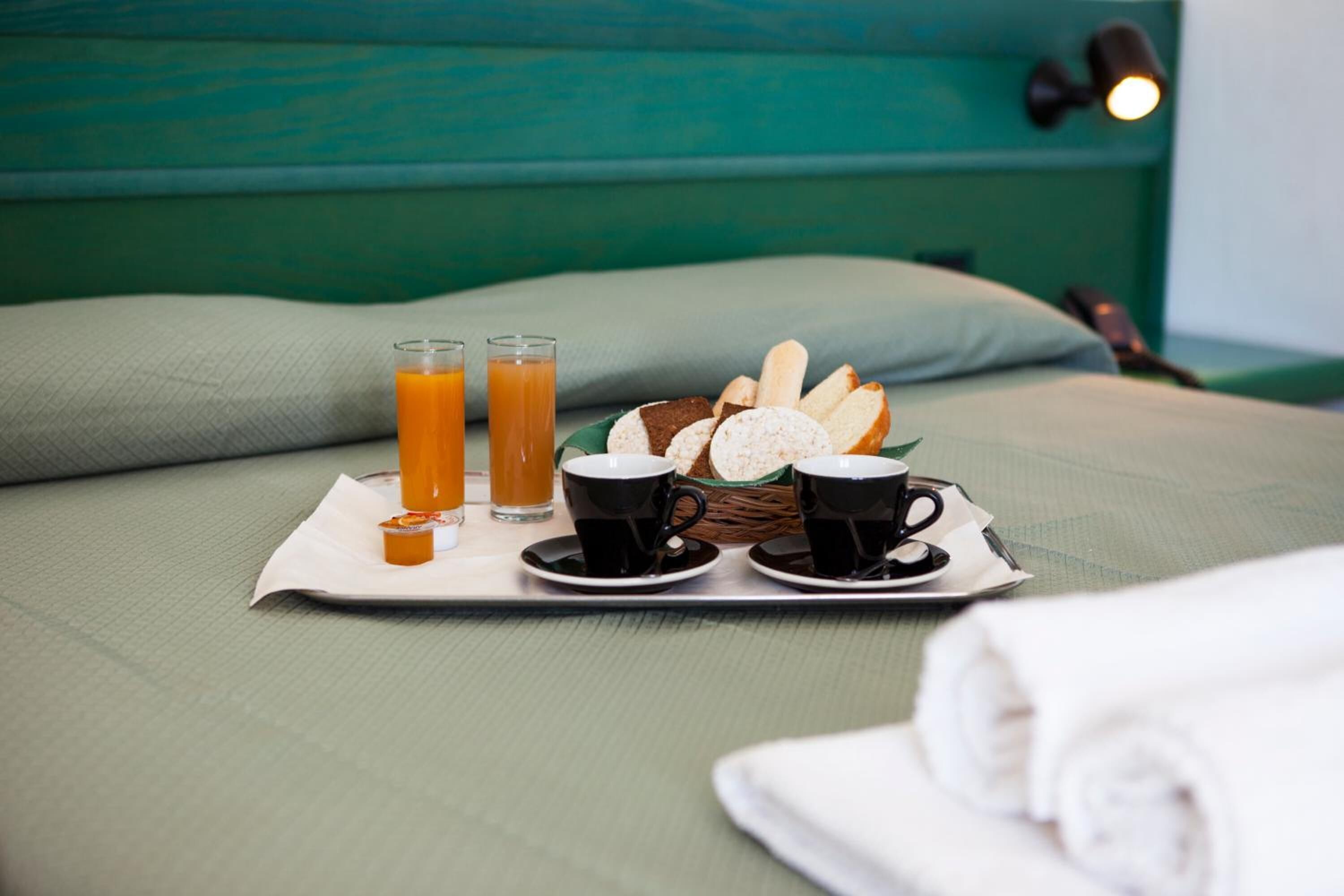 room service – dining