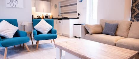 Appartement, 2 chambres | Coin séjour