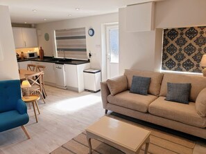 Lägenhet - 2 sovrum | Vardagsrum