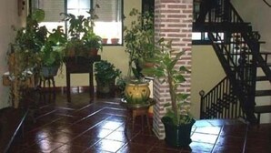 Lobby - Hostal Rural El Manantial De Gredos (El Arenal)