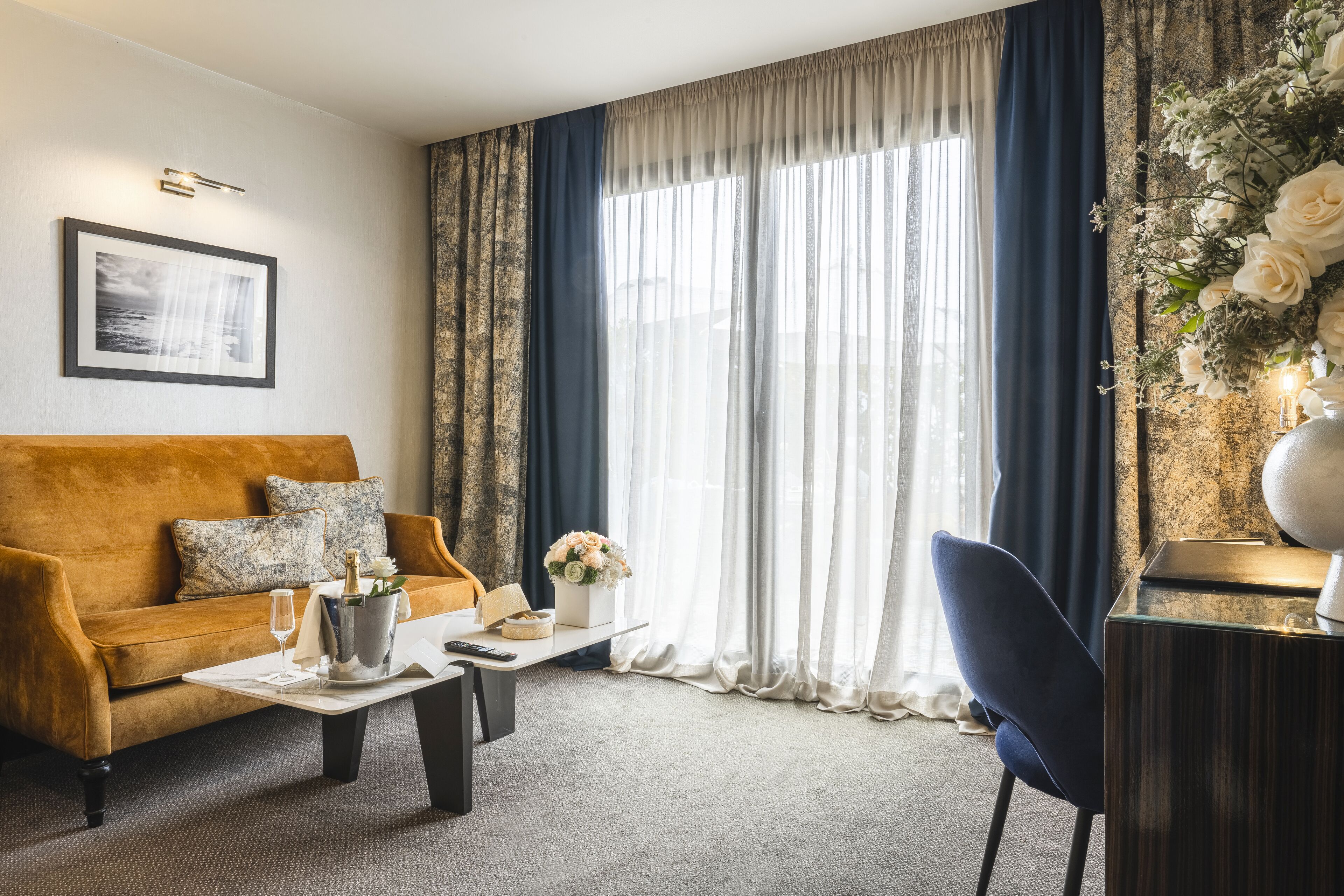 42-inch plasma tv with satellite channels, tv, offices