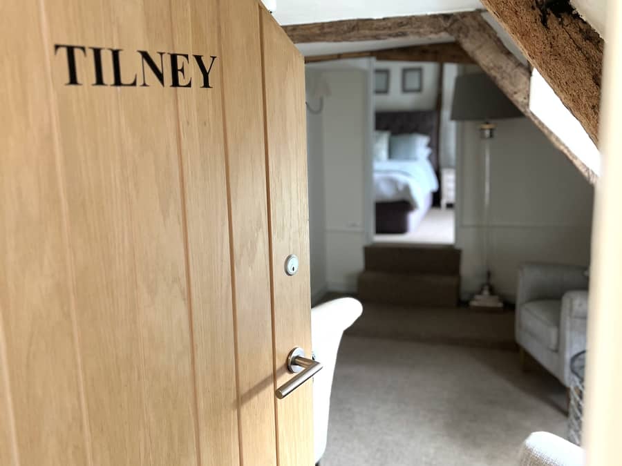 Junior suite, 1 kingsize bed | Geluiddichte muren, een strijkplank/strijkijzer, gratis wifi, beddengoed