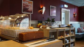 Tägliches inbegriffenes Frühstücksbuffet