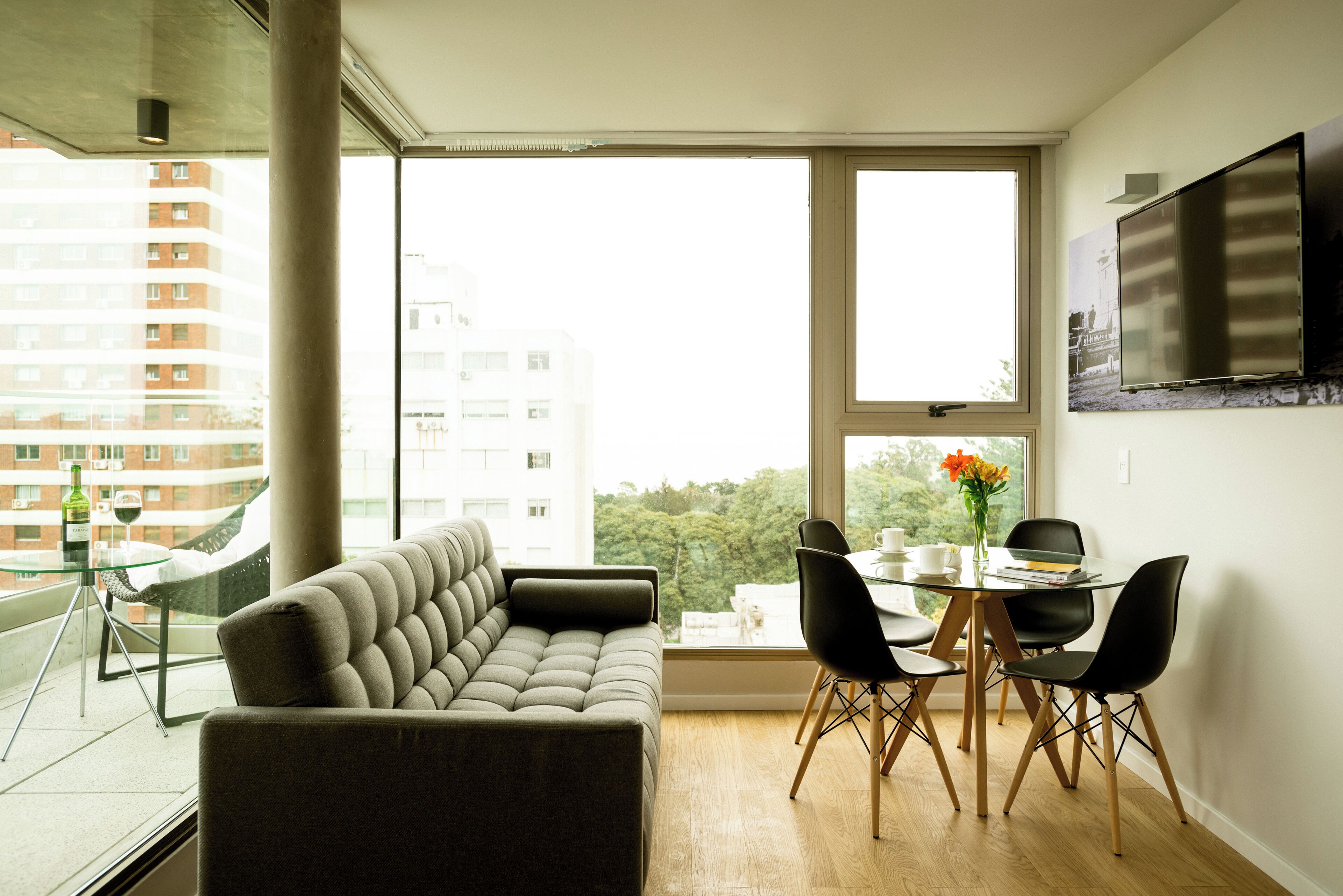 Quarto sênior | Roupas de cama premium, frigobar, cofres nos quartos, escrivaninha