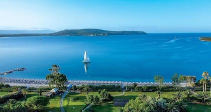 Hotel Baia Di Conte