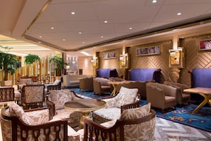2 Bars/Lounges, Cocktailbar