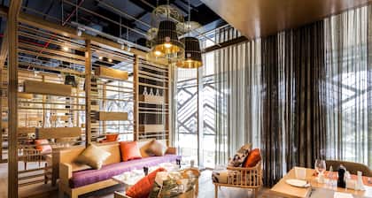 Crowne Plaza Vientiane by IHG