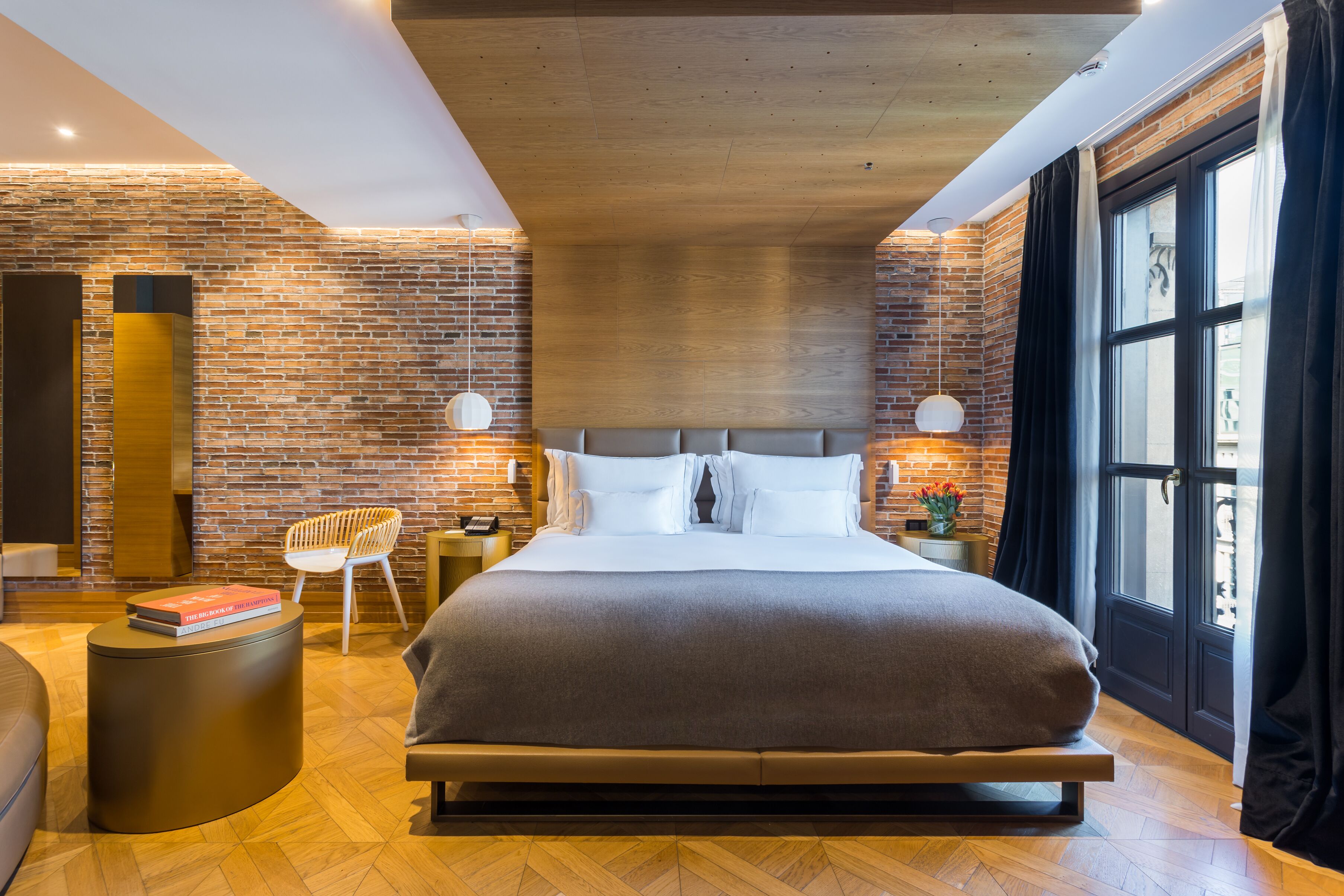 Monument Hotel Barcelona interior view 8