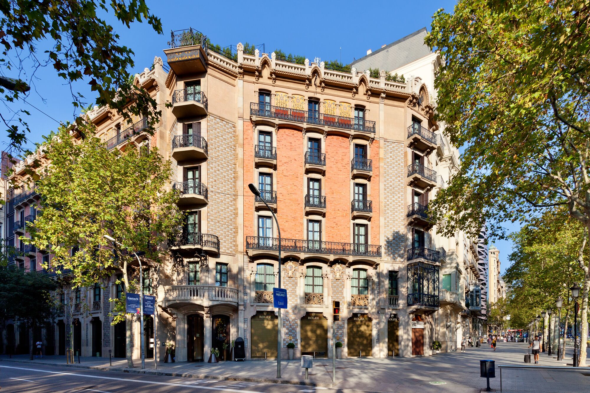 Mặt tiền nơi lưu trú