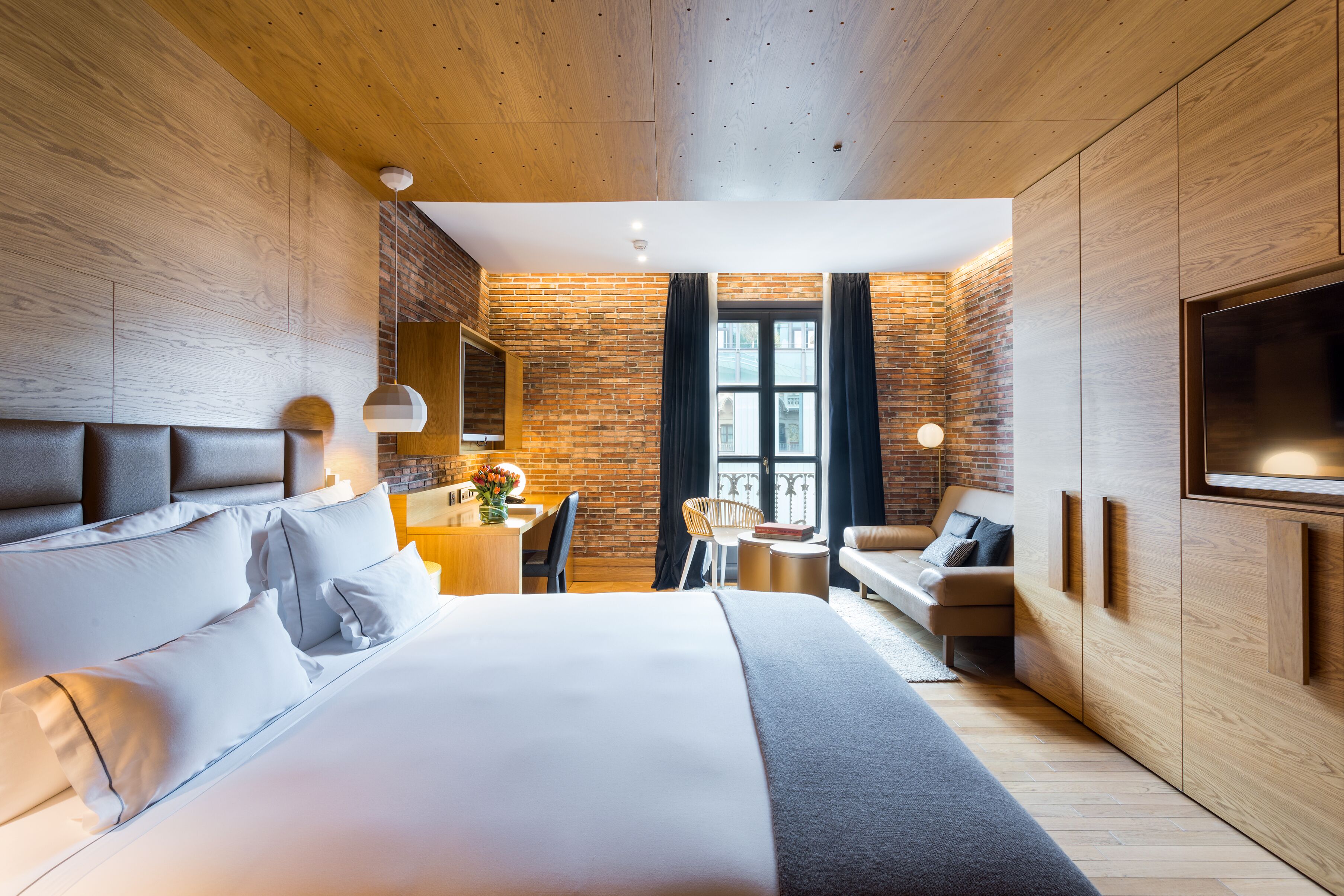 Studiosuite – junior | 1 soverom, sengetøy av topp kvalitet, minibar og safe på rommet