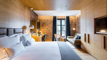 Studiosuite – junior | 1 soverom, sengetøy av topp kvalitet, minibar og safe på rommet