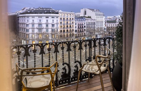 Monument Hotel - view 2