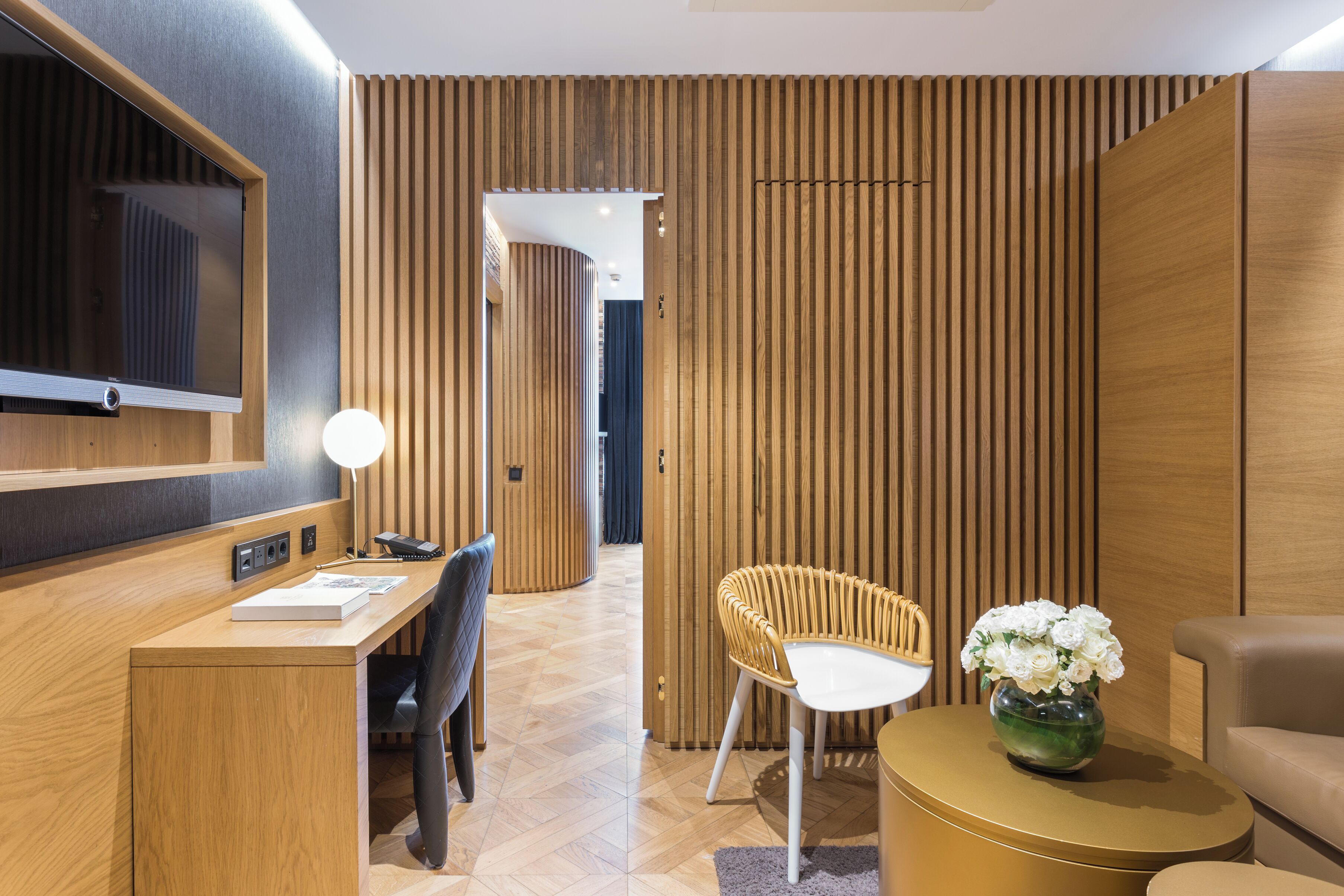 junior studio suite | 1 bedroom, premium bedding, minibar, in-room safe