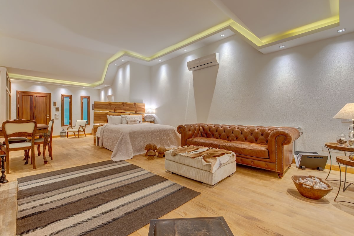 super deluxe double room | 1 bedroom, premium bedding, minibar, in-room safe