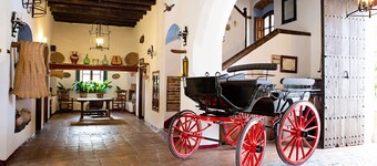 호텔 코르티호 산 안토니오  - 카미니토 델 레이