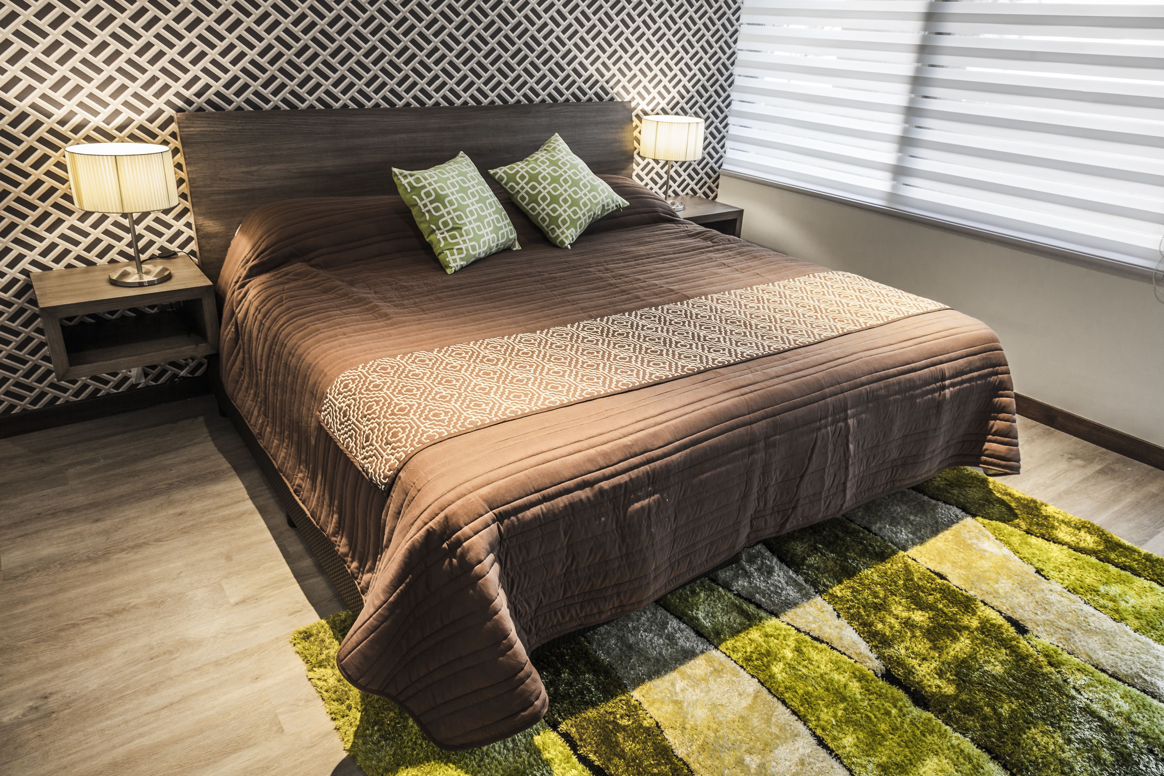 deluxe room, 1 king bed | desk, free wifi