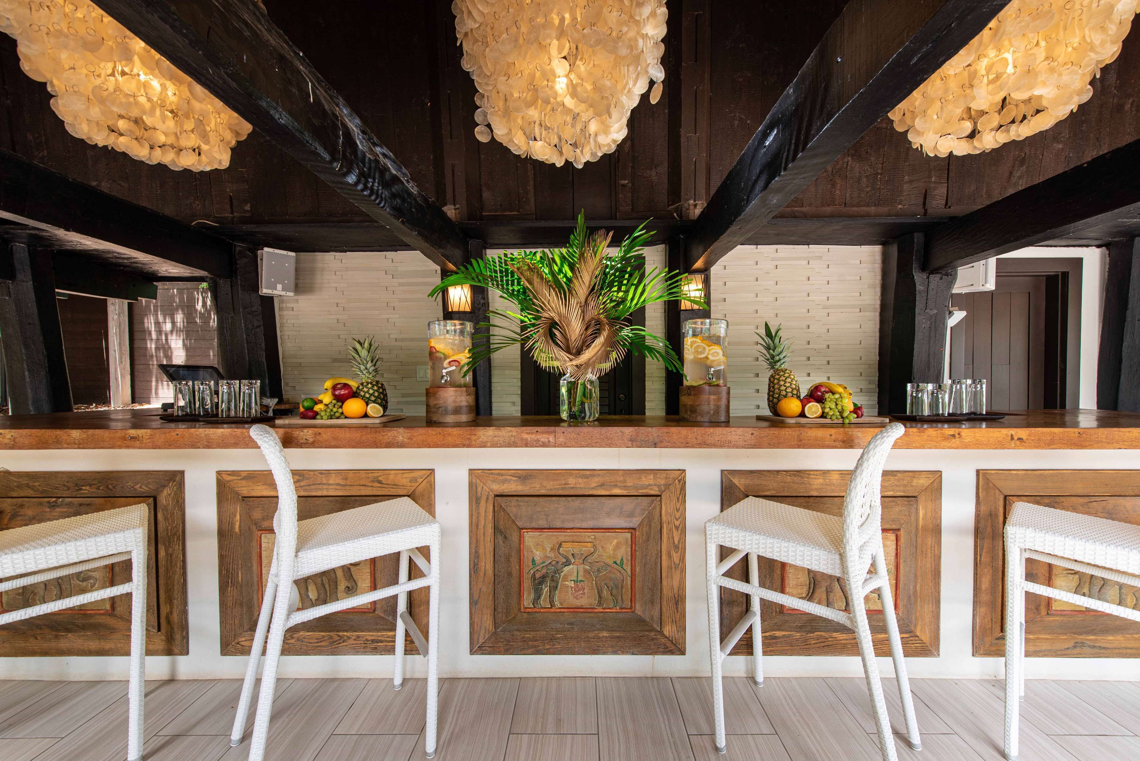 turkish bath/hammam, body treatments, aromatherapy, hot stone massages