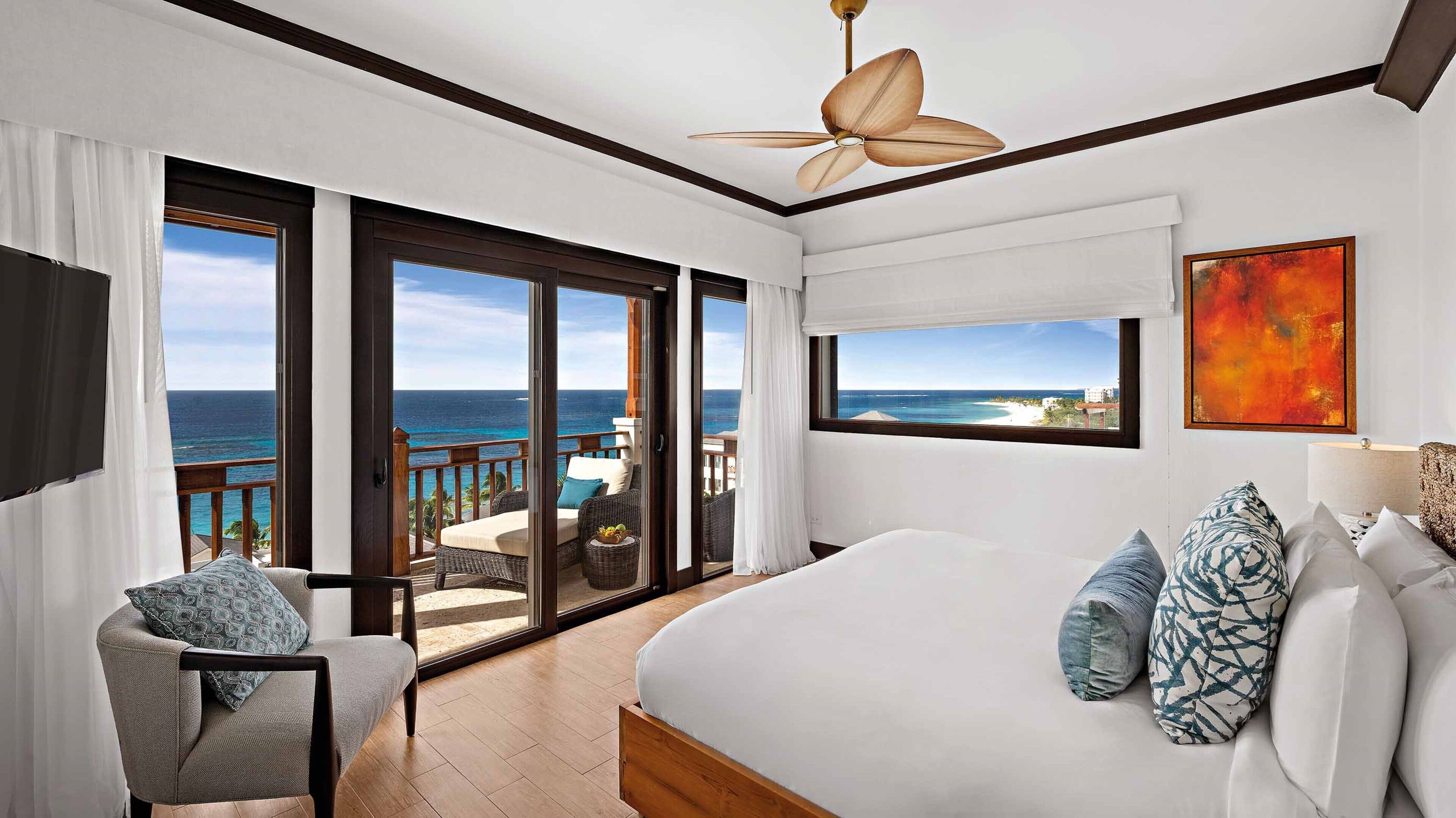 Penthouse, 3 Bedrooms, Ocean View | Frette Italian sheets, premium bedding, minibar, in-room safe