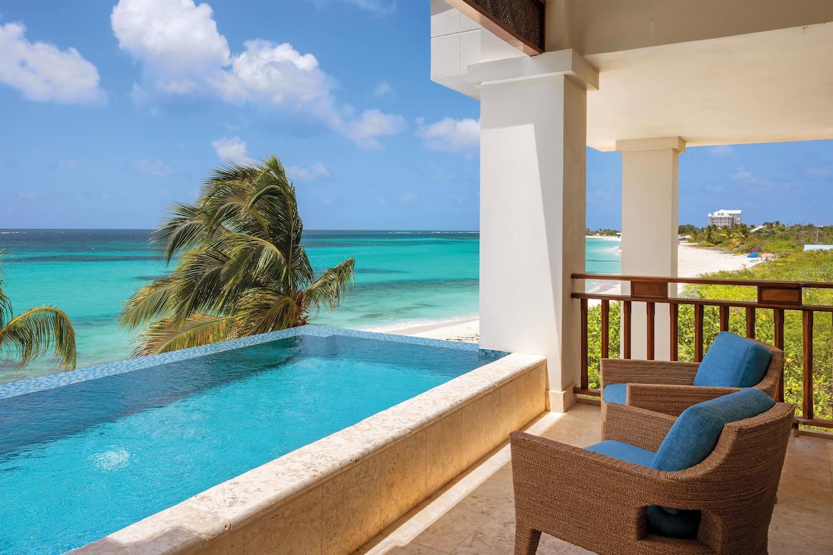 Suite Premium, 3 habitaciones, frente al océano | Sábanas italianas Frette, ropa de cama de alta calidad y minibar