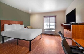 Desk, laptop workspace, free WiFi, bed sheets