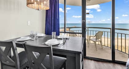 Hosteeva Oceanview Condos
