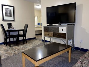 55 吋平面電視連有線電視頻道、電視