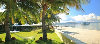 Wild Orchid Beach Resort