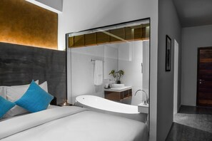 Suite King, Pool view (Free 1 time Body Massage 60mins and Daily Cocktail for 2 guests) | Minibar, in-room safe, desk, iron/ironing board - Chronicle Residence & Spa (Siem Reap)