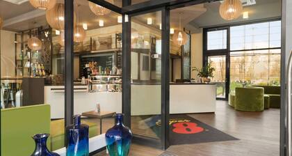 Super 8 by Wyndham Munich City West