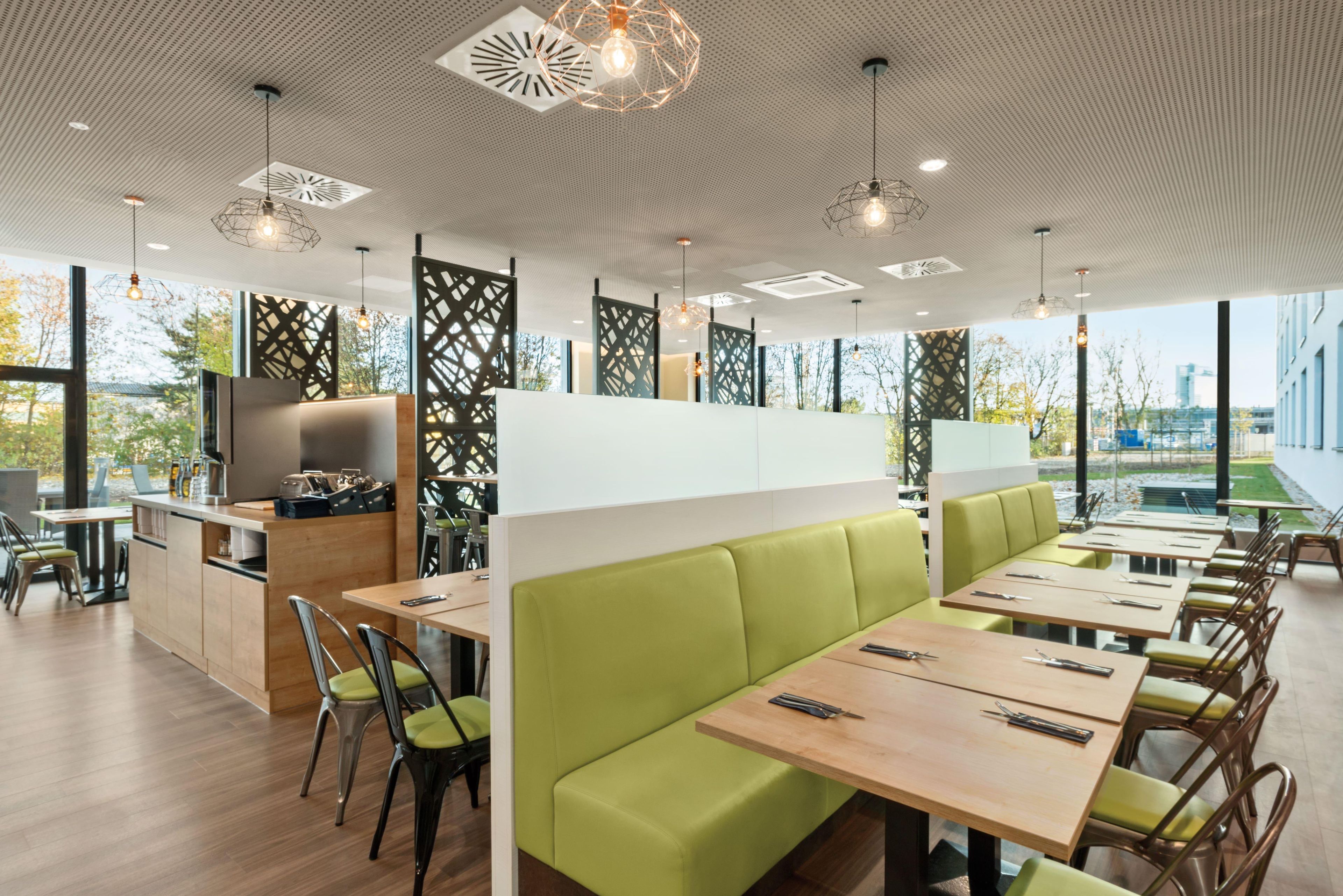 Photo - Super 8 by Wyndham Munich City North