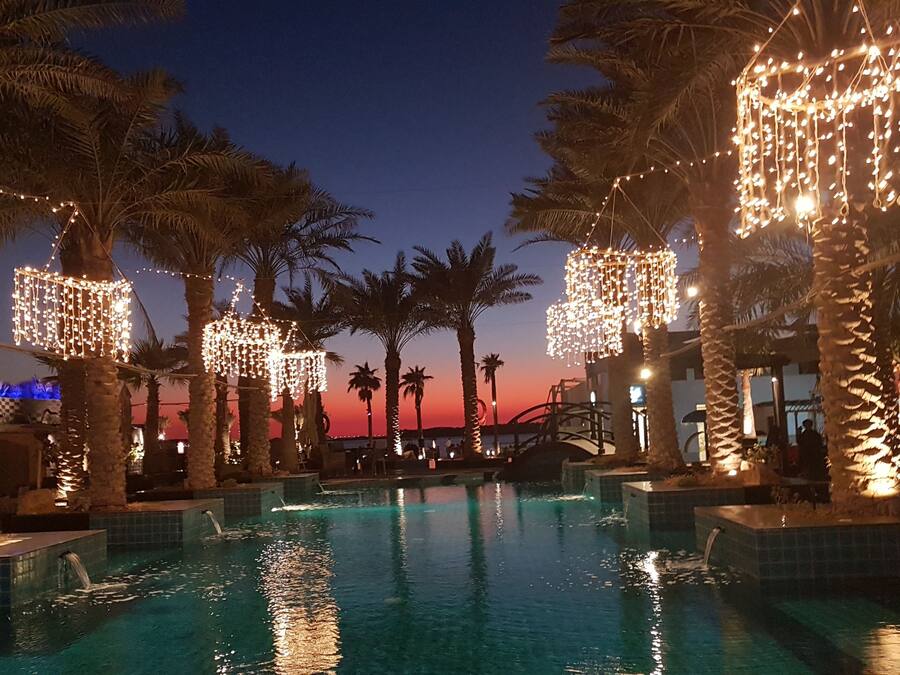 Indoor pool, 4 outdoor pools, pool umbrellas, sun loungers