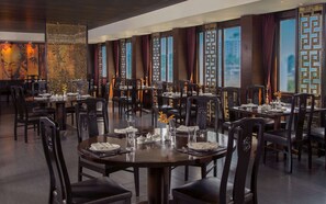 2 restaurants, breakfast, lunch, dinner served; Chinese cuisine