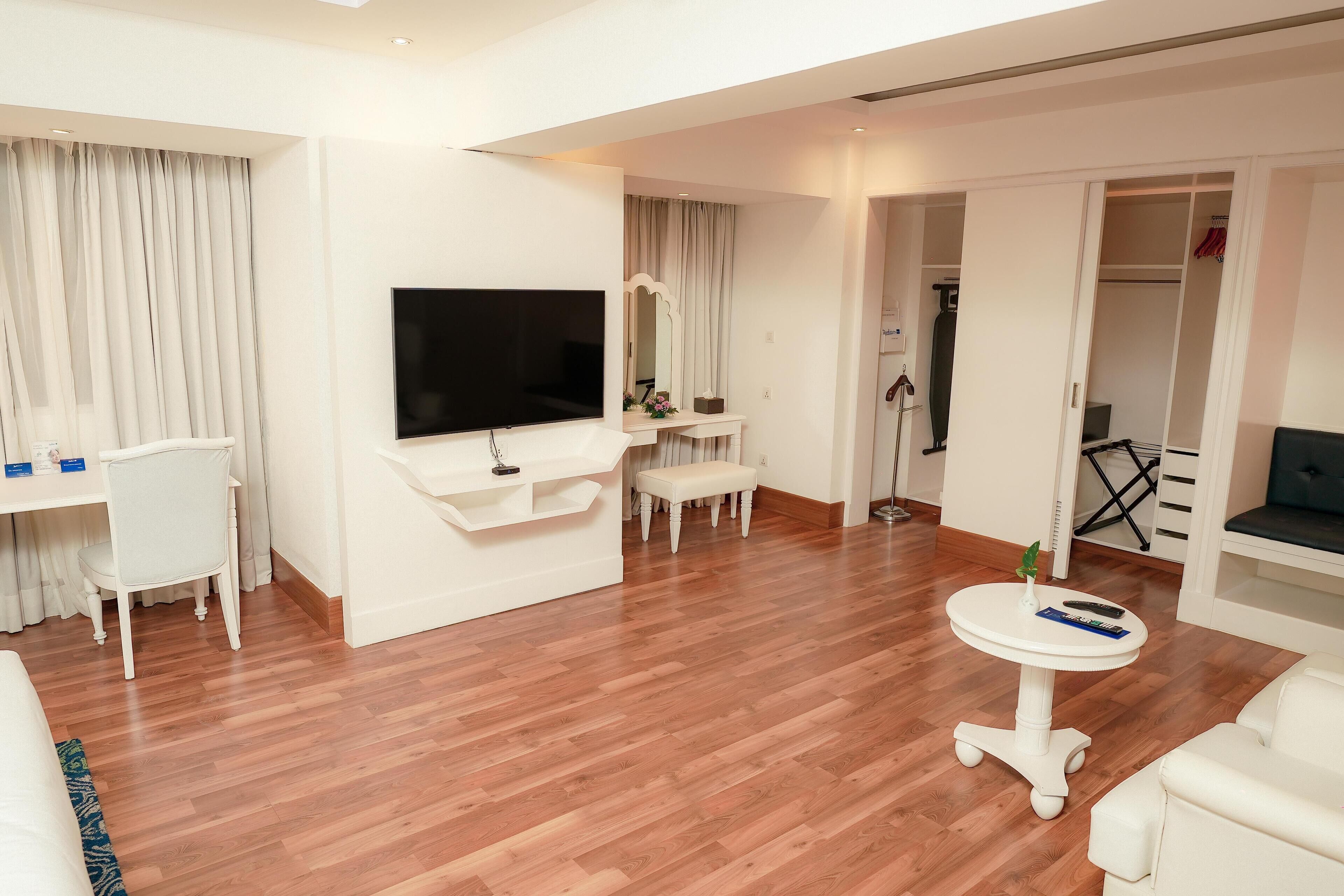 Suite Exécutive | Literie de qualité supérieure, minibar, coffres-forts dans les chambres