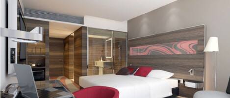 Quarto de hotel moderno com uma cama, uma escrivaninha com um laptop, uma cadeira vermelha, uma mesa de cabeceira e um espelho grande na parede.