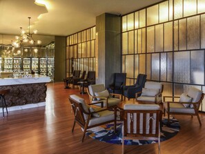 Bar (on property) - Novotel Pekanbaru (Pekanbaru)