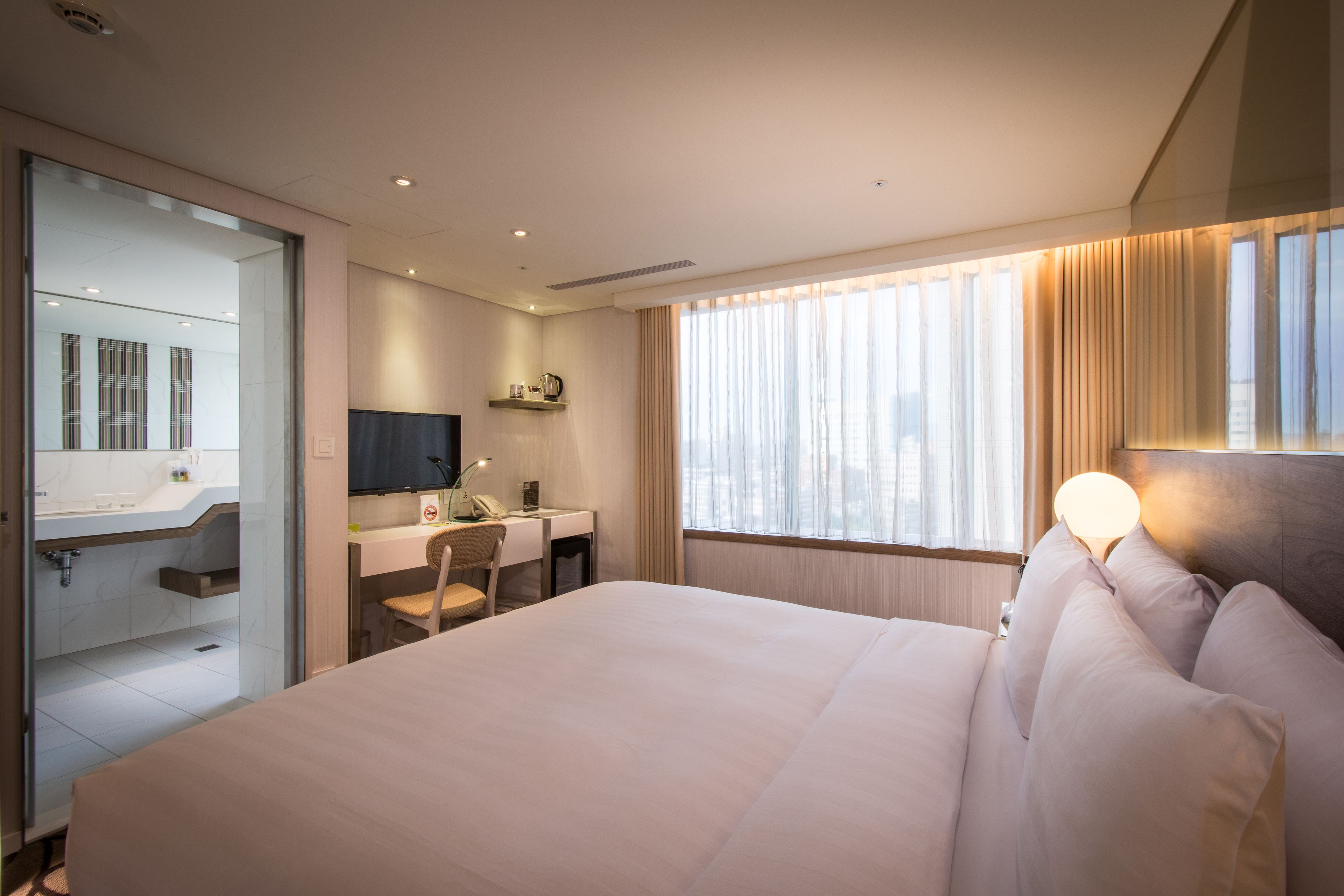Photo - Green World Hotel Zhonghua