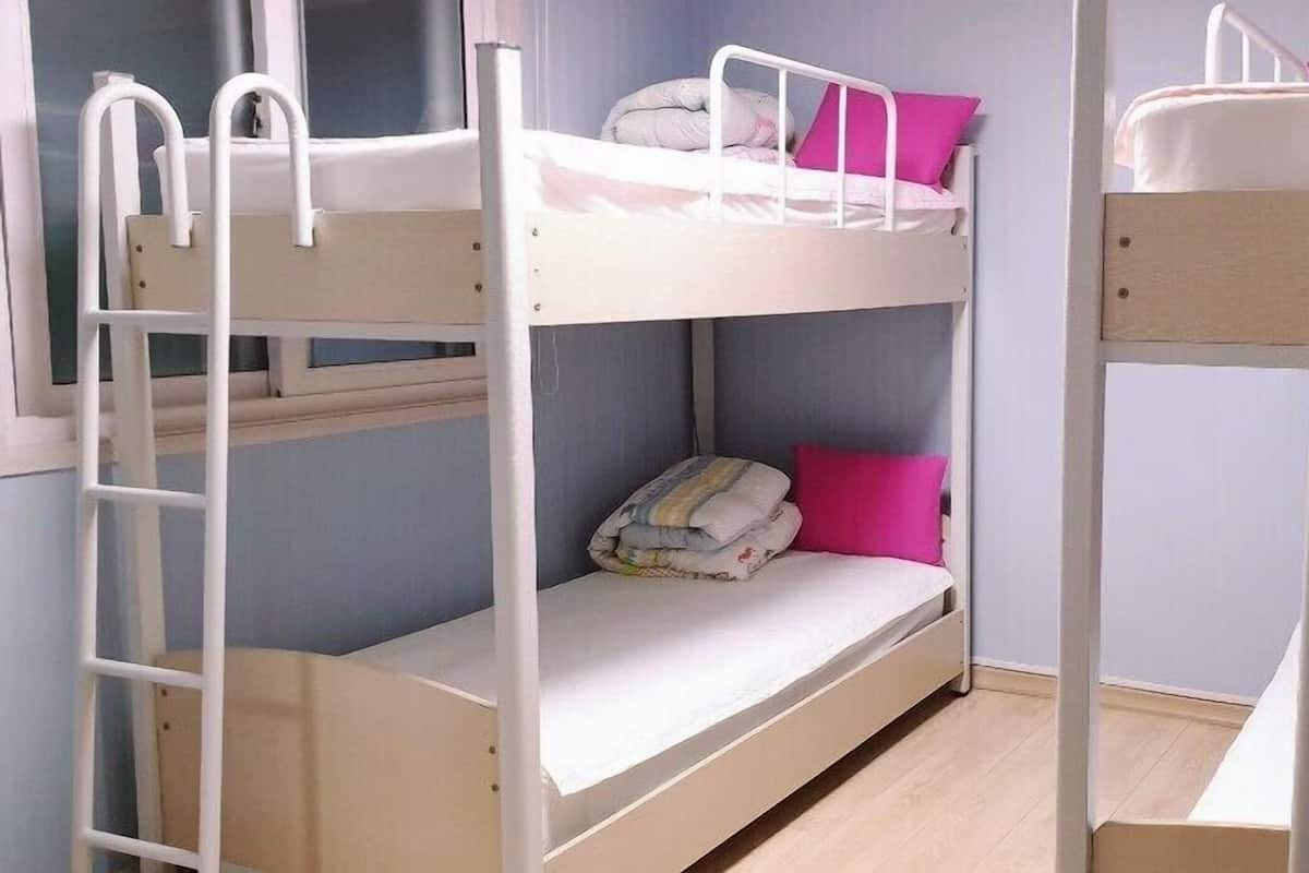 Dortoir Partagé Familial, 4 chambres, non-fumeur