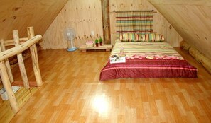 ヴィラ クイーンベッド 2 台