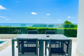 Villa de lujo, 3 habitaciones, alberca privada, vista al mar (Sweet Dream Pool Villa) | Exterior