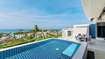 Private pool