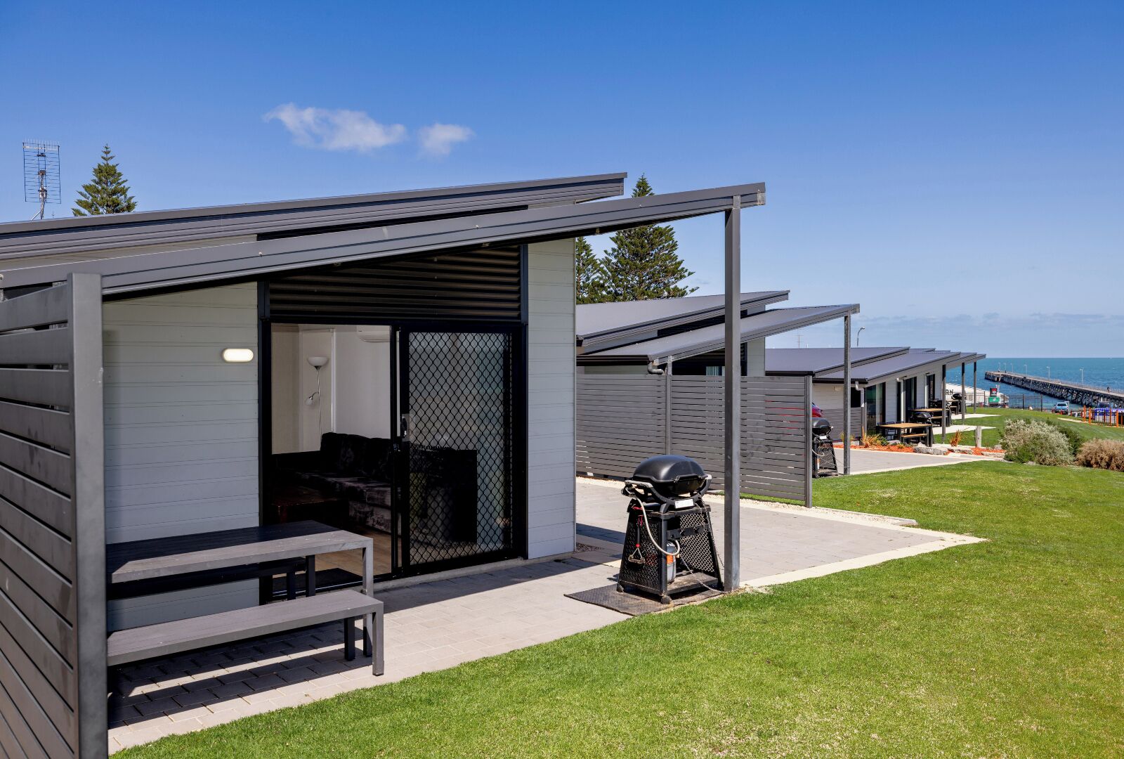Villa, 3 camere da letto, vista spiaggia | 1 camera, ferro/asse da stiro, Wi-Fi gratuito, lenzuola