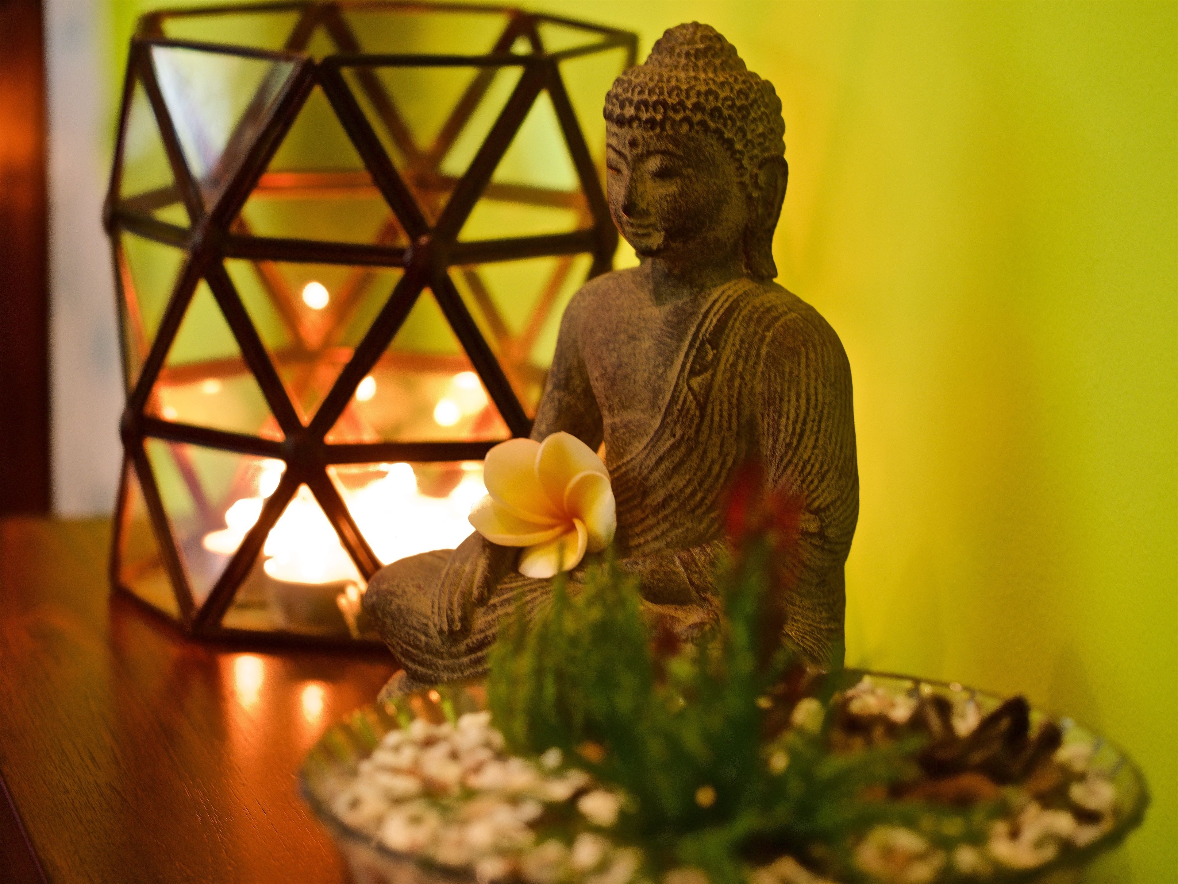 couples treatment room(s), body treatments, aromatherapy, body scrubs