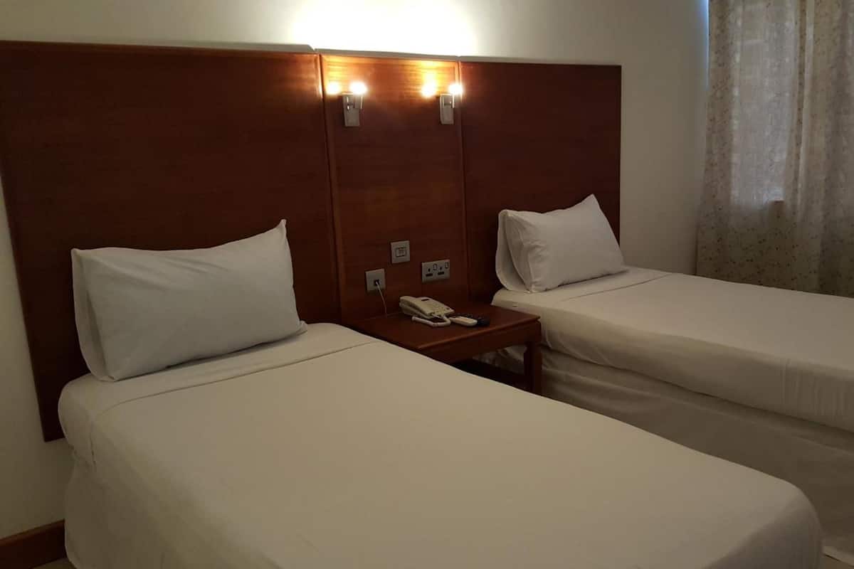 minibar, in-room safe, desk, free wifi